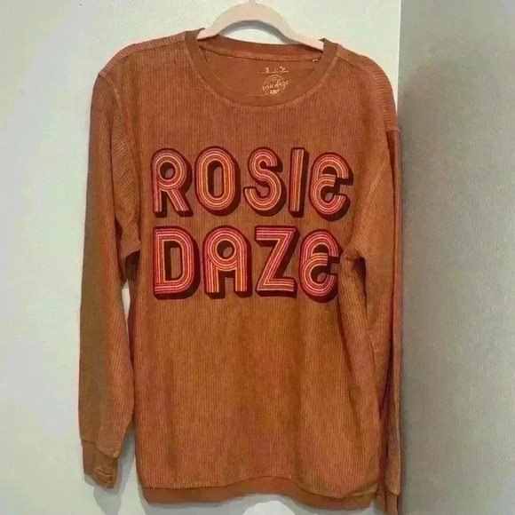 Rosie Daze Boutique Orange Retro Sweatshirt Size Small - Picture 1 of 3